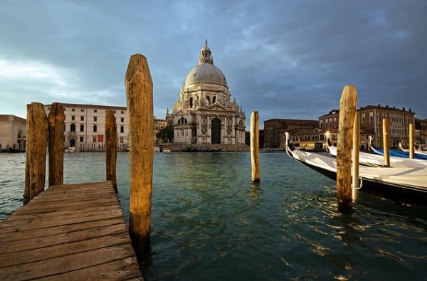 Bright Colors Of Italy: TOP Venice Festivals