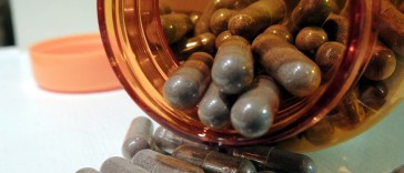 Turmeric and black pepper capsules